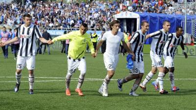  Juventus VEĆ NAŠAO Pirlovog naslednika: Na klupu stiže JOŠ JEDAN bivši igrač kluba! 