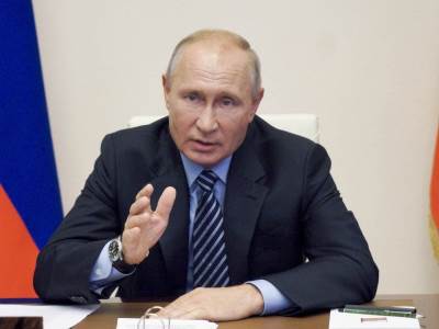  Rusi-vakcina-protiv-korone-primila-vakcinu-Putinova-cerka 