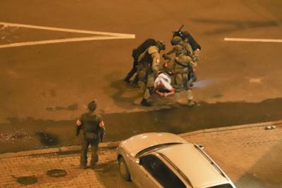  Vlada Bjelorusije se IZVINJAVA GRAĐANIMA, puštaju se na slobodu uhapšeni demonstranti! 