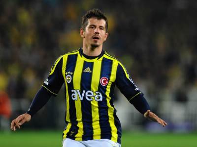  Kraj sjajne fudbalske karijere: Legendarni Turčin TEK SAD odlučio da je dosta! 