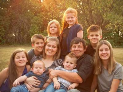  Velika-porodica-11-dece-ispovest-koliko-kosta-da-se-prehrane 