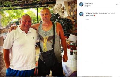  Fotografija koja je zatresla fudbalsku scenu: SAVIĆEVIĆ i VULETIĆ u ZAGRLJAJU, a evo šta je privuklo PAŽNJU! 