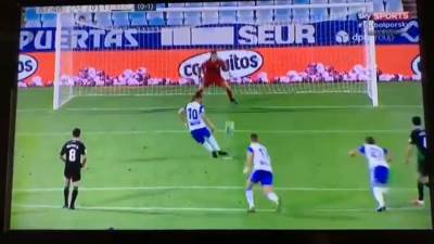  Igraš za ulazak u Primeru, dobiješ penal u 87. minutu i šutneš ga OVAKO!? 