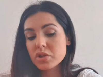  DOĐITE, MAMA VAS ČEKA! Tanja Savić slomljena, novom izjavom RASPLAKALA mnoge! Sinovi je više ne pitaju kada će doći 