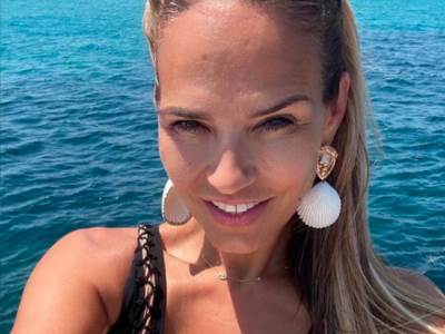  ŽENO, PA TI GRMIŠ: Dekolte Marijane Mateus SRUŠIO INTERNET! Izgleda kako avion (FOTO) 