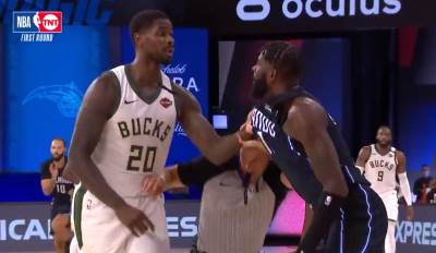  TUČA NA NBA UTAKMICI: "Čupanje", pa isključenja! Ovo je pravi plej-of 