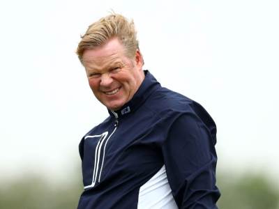  SVI SE TRESU KADA U BARSI ZAZVONI TELEFON, SAMO DA NIJE KUMAN 