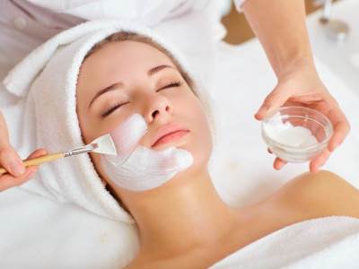  NAPRAVITE MASKU KOD KUĆE: Popunjava bore, osvežava lice i bolja je od krema sa kolagenom 