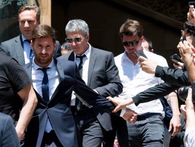  OGLASIO SE I MESIJEV OTAC: Euforija među navijačima Barselone! 