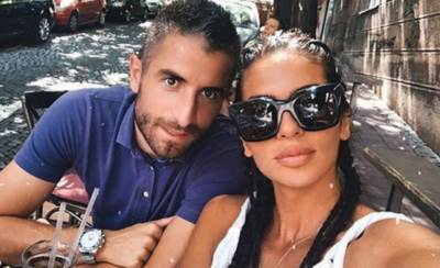  LEPA MANEKENKA KOJA JE ZAVELA SRPSKOG FUDBALERA DOBIJA MILIONE AKO SE RASTANU 