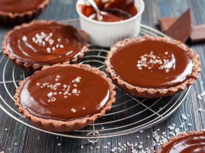  SAVRŠENI MINI ZALOGAJI! Korpice sa čokoladom i džemom 