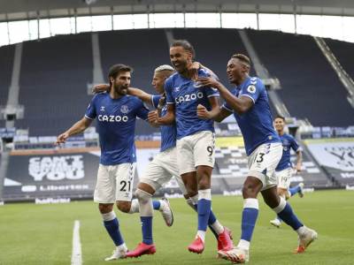  NAVIJAČI REKLI SVOJE - PREMIJER LIGA SE NE PLAĆA: Čak i oni koji imaju pare nisu hteli da daju da bi gledali utakmice 