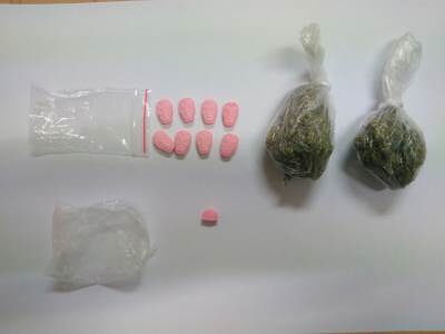  Bar, hapšenje zbog ulične prodaje narkotika 