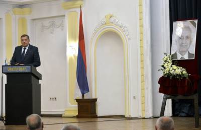  BIH RAZMATRA PRIZNAVANJE KOSOVA: Džeferović i Komšić ZA, Dodik PROTIV 