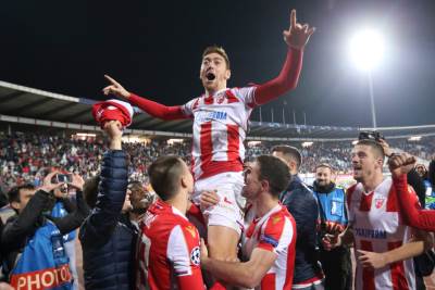  BOMBA - ZVEZDA ŠALJE PAVKOVA KOD MIHE?! Lutao je napadač dugo, ali sada ga čeka transfer KARIJERE?! 