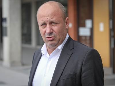  General-Dragisa-Simic-Palata-pravde-dosao-taksijem-nema-kola-Dragisa-Simic-Ljupka-Stevic-raskid 