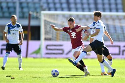  KO NE VOLI ATALANTU - NE VOLI FUDBAL: Igra iz budućnosti, Torino opet dobio po ušima! 