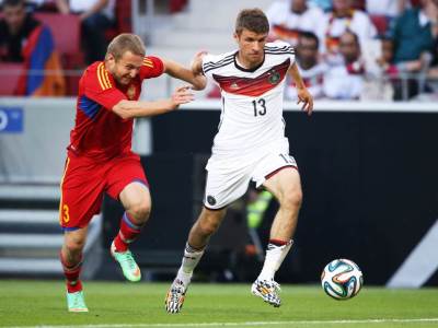  UMESTO U GRČKU, OTIŠAO U RAT: Reprezentativac Jermenije prekinuo fudbalsku karijeru! 