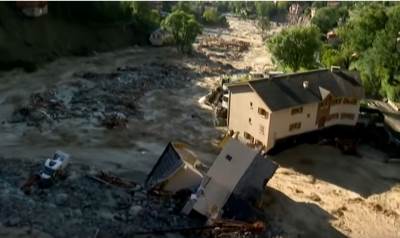  STRAVIČNI SNIMCI IZ EVROPE: Bujice nose sve pred sobom 