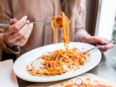  6 NAMIRNICA KOJE NUTRICIONISTI NIKADA NE JEDU POPODNE 