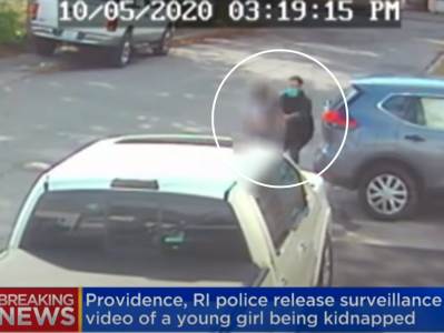  ZASTRAŠUJUĆI SNIMAK OTMICE DJEVOJČICE: Muškarac izašao iz automobila i ščepao dijete (9)! (VIDEO) 