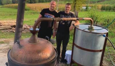  HRVATIMA SMETA MAJICA ZVEZDINOG KAPITENA: "Velikosrbin provocira! Opet prisvaja naše tlo" 
