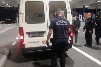  CRNOGORAC I DRŽAVLJANKA NJEMAČKE IMALI PAKLENI PLAN: Carinici ŠOKIRANI plijenom! 