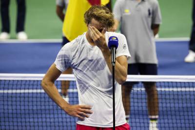  BUDI SE ČESTO PO NOĆI: Zbog dva poena, Nemac i dalje sanja US open 