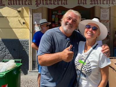  BRENA DOBILA OD BOBE POKLON OD 10.000 EVRA:  