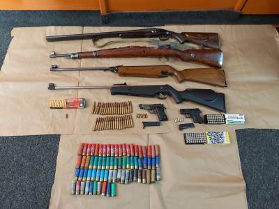  Zbog ilegalnog posjedovanja oružja i municije UHAPŠENJA JEDNA OSOBA 