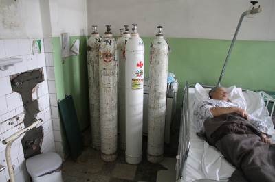 UMRLA MATURANTKINJA IZ SPLITA! U petak bila u školi, testirali je na koronu, za vikend preminula   UMRLA MATURANTKINJA IZ SPLITA! U petak bila u školi, testirali je na koronu, za vikend preminula