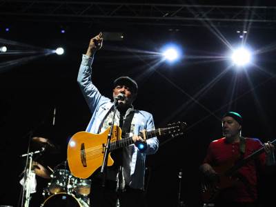  PREMINUO GITARISTA GRUPE GALIJA 