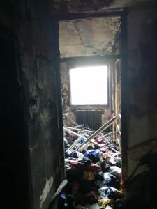  JEZIVE SLIKE STANA U BEOGRADU: Nakon herojskog spasavanja devojke, sve je potpuno izgorelo (FOTO,VIDEO) 