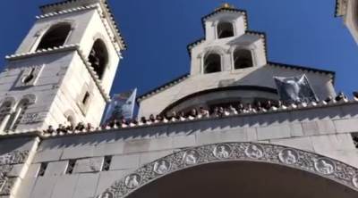  Zbog okupljanja ispred Hrama u Podgorici policija saslušala 16 osoba 
