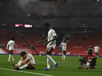  ARSENAL PREKINUO ŠESTOGODIŠNJI NIZ: Pogba poklonio penal, Junajted ostao blizu dna! 
