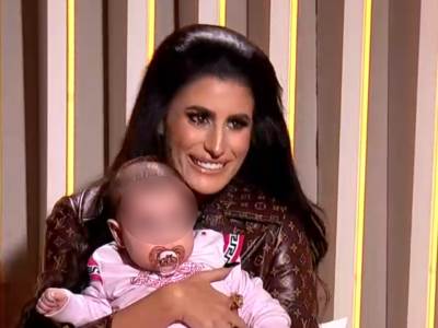  BEBA DIDI J IMA CUCLU SA KRISTALIMA: Dadilja dovela tromesečnu bebu u studio (FOTO) 