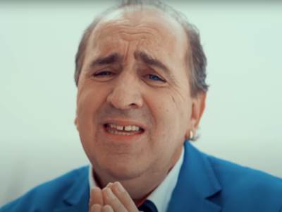  BOS I PIJAN VREĐAO BIVŠU ŽENU ISPRED STANA: Hrvatski pevač ponovo uhapšen zbog nasilja! 