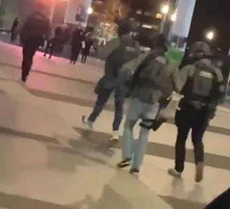  DRAMA U HOLANDIJI: Evakuisana željeznička stanica u Utrehtu, specijalci na terenu! (VIDEO) 