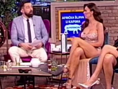  NEKAD SU JOJ SVI GLEDALI U GUZU, SADA U CELULIT: Stanija izbacila butkice, šlic otkrio i što nije htela! (FOTO) 
