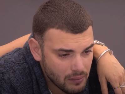  ZVAO NAS JE U POLA NOĆI I TRGAO IZ SNA: Nadeždina majka otkrila detalje nakon Tomine diskvalifikacije 