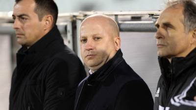  Nikolića probali da spasu umetnici, izgubili 2:10! 