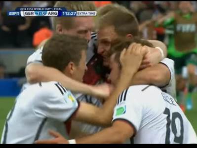  DONELI NEMAČKOJ TITULU ŠAMPIONA SVETA, SAD PRODAJU MARIHUANU: Naneli Mesiju najteži poraz, sada se okreću "travi" 