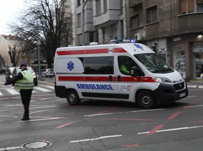  Trojica muškaraca nasrnuli na djevojku u Kragujevcu 