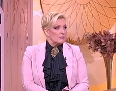  NISAM MOGLA DA UŽIVAM U BOŽIĆU: Snežana Đurišić otvoreno o detinjstvu, otkrila kada je počela da slavi praznik! 