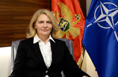  Olivera Injac preuzela dužnost ministarke odbrane 