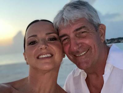  ZAGRLILA SAM GA ČVRSTO I REKLA MU DA ODE, DA SE VIŠE NE MUČI: Ovim rečima je supruga ispratila Paola Rosija! 