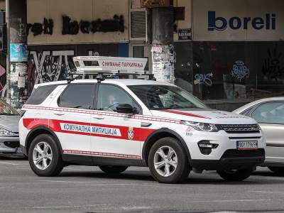  KAMENJEM NA OKO SOKOLOVO: Huligani divljali po Beogradu, intervenisala policija, palo i privođenje 