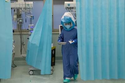  EVROPA NAJTEŽE POGOĐENA KORONOM: Od početka pandemije registrovano 25 miliona slučajeva, umrlo više od 500.000 ljudi! 