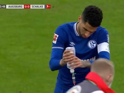  UŽASAN PRIZOR U BUNDESU, SUDIJA HTEO DA PREKINE MEČ: Fudbaler pao i izgubio svest, dali mu infuziju  