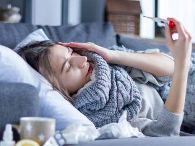  5 NAČINA DA SNIZITE TEMPERATURU - DELUJU BRŽE OD LEKOVA: Jabukovo sirće, krompir i papričice čuda čine 